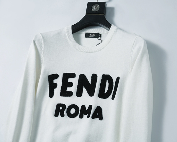 ブランドセーター細部ディテール